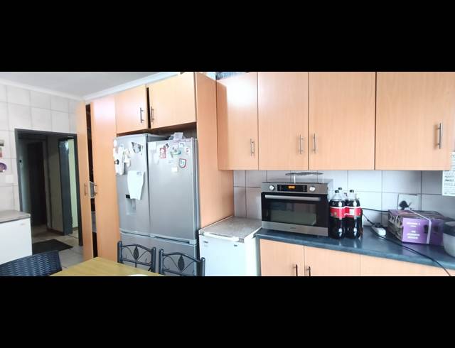 3 BEDROOM FREESTANDING FOR SALE IN WITBANK EXT 8